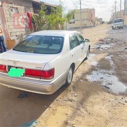 تويوتا كراون